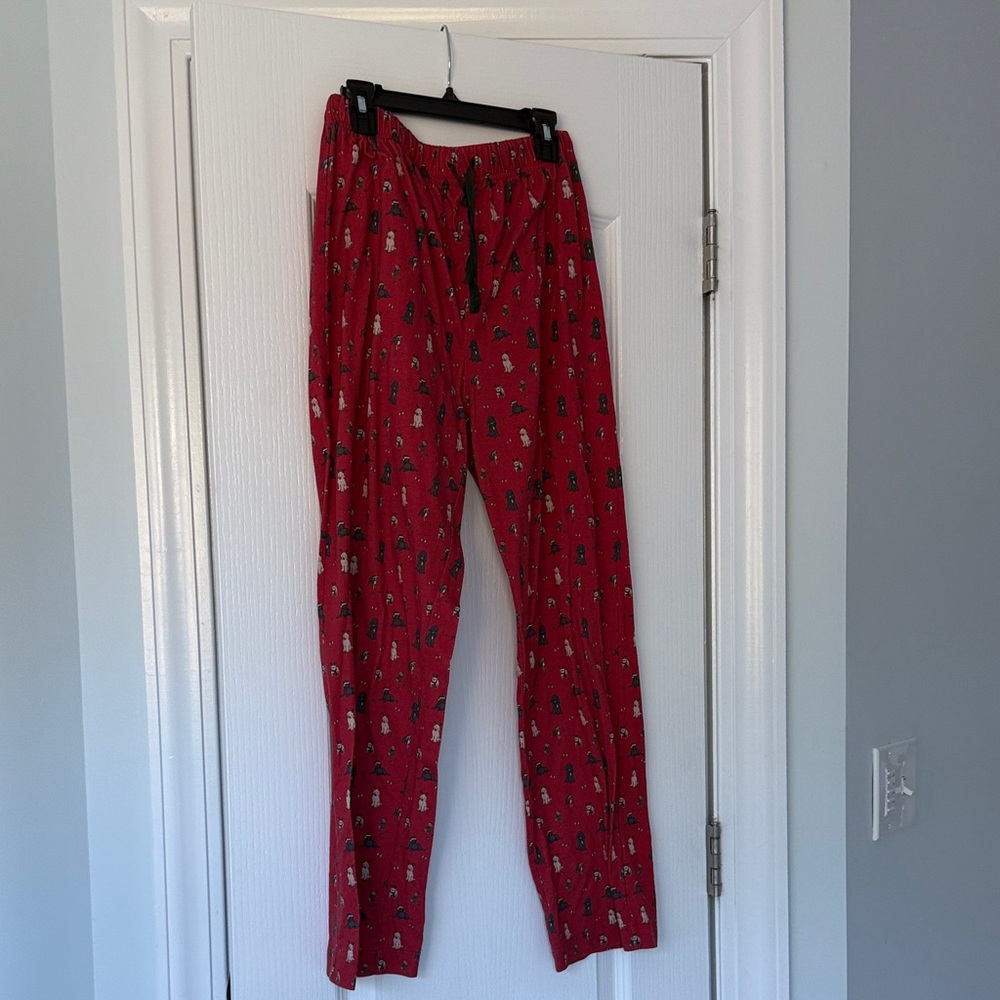 Vineyard Vines Red Dog Holiday Pajama Pants with Festive Whale